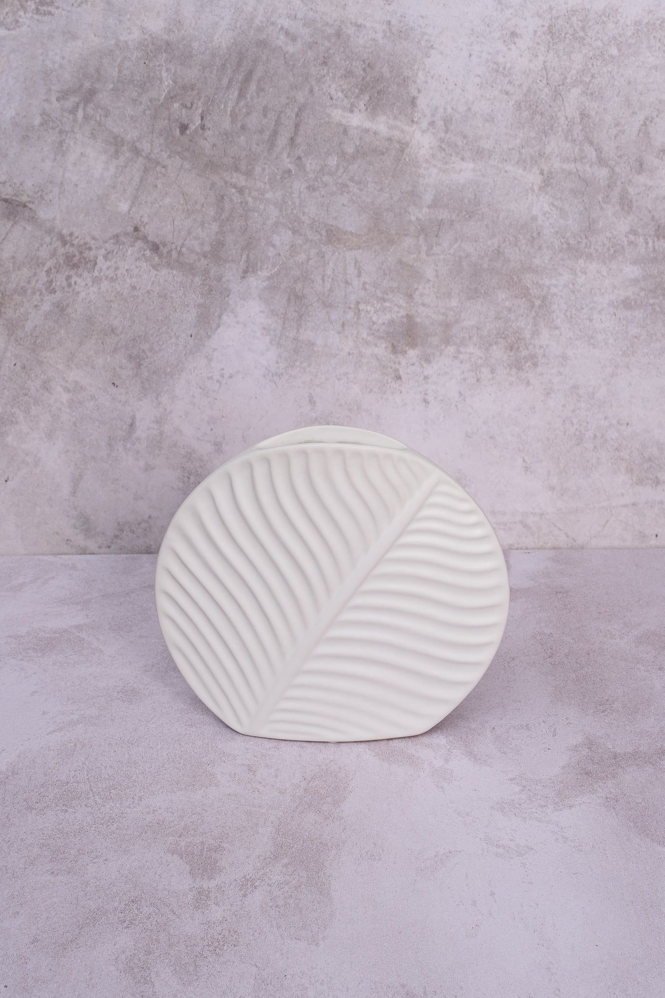 Small White Valence Ceramic Vase (18cm)