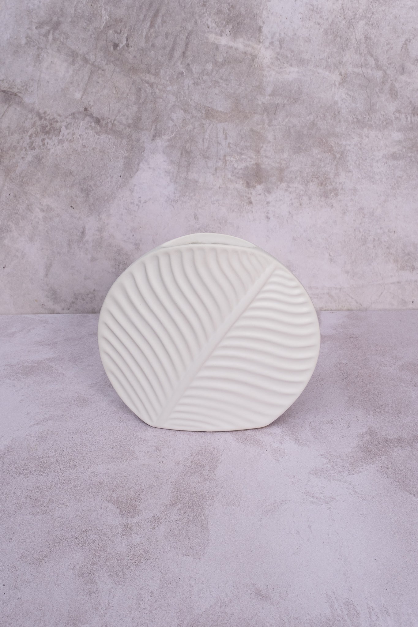 Small White Valence Ceramic Vase (18cm)