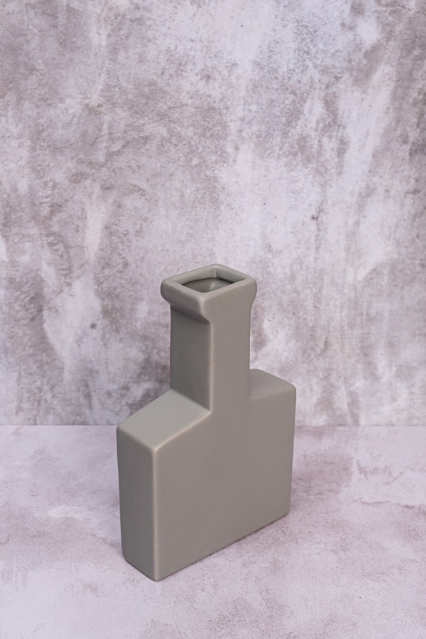 Grey Block Nantes Ceramic Vase (20cm)