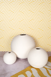 Small Ribbed White Amalfi Ceramic Vase (11cm)
