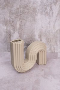 Large Cream Cannes (18cm)