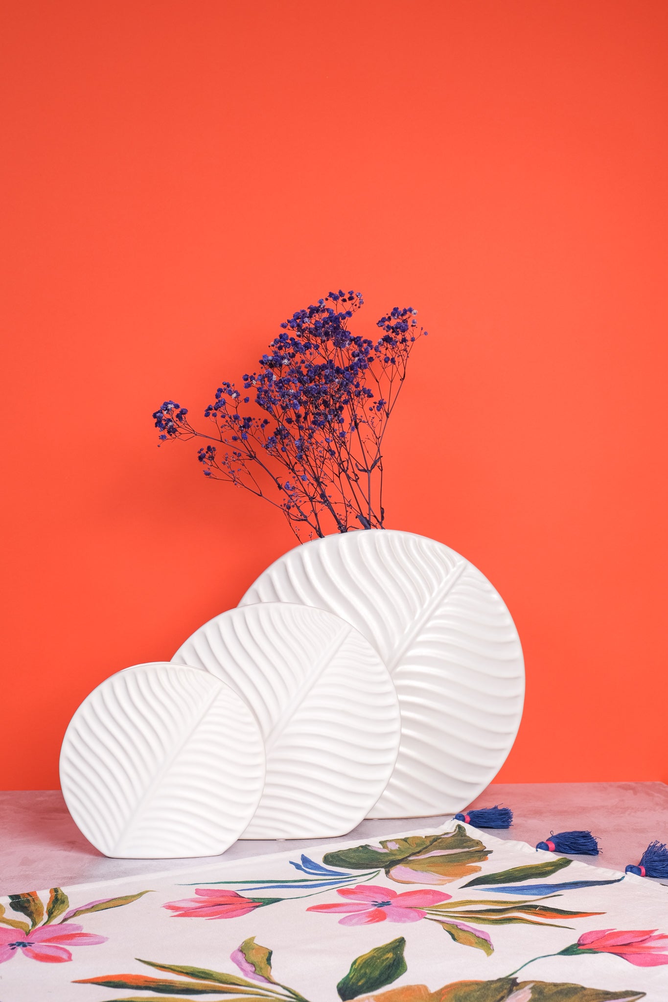 Small White Valence Ceramic Vase (18cm)