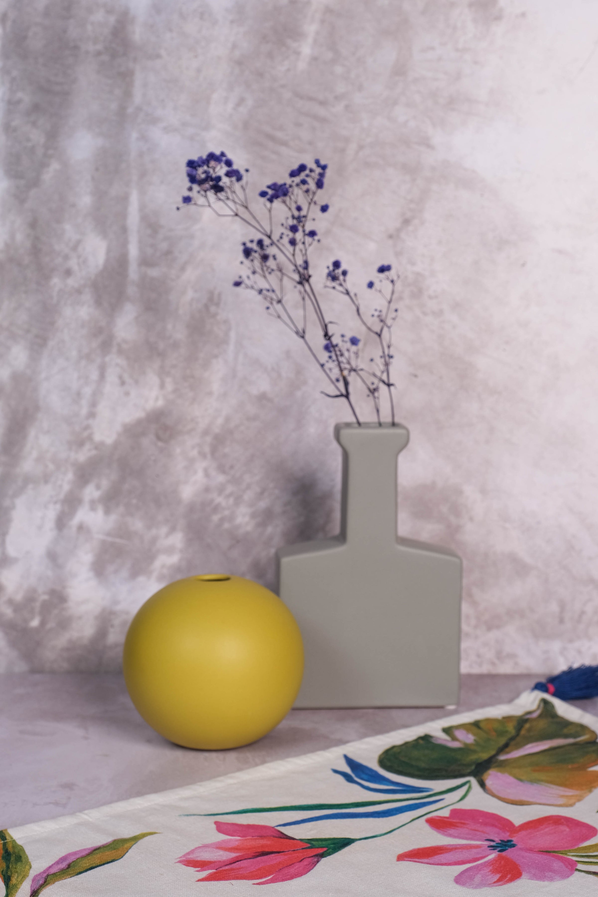 Grey Block Nantes Ceramic Vase (20cm)