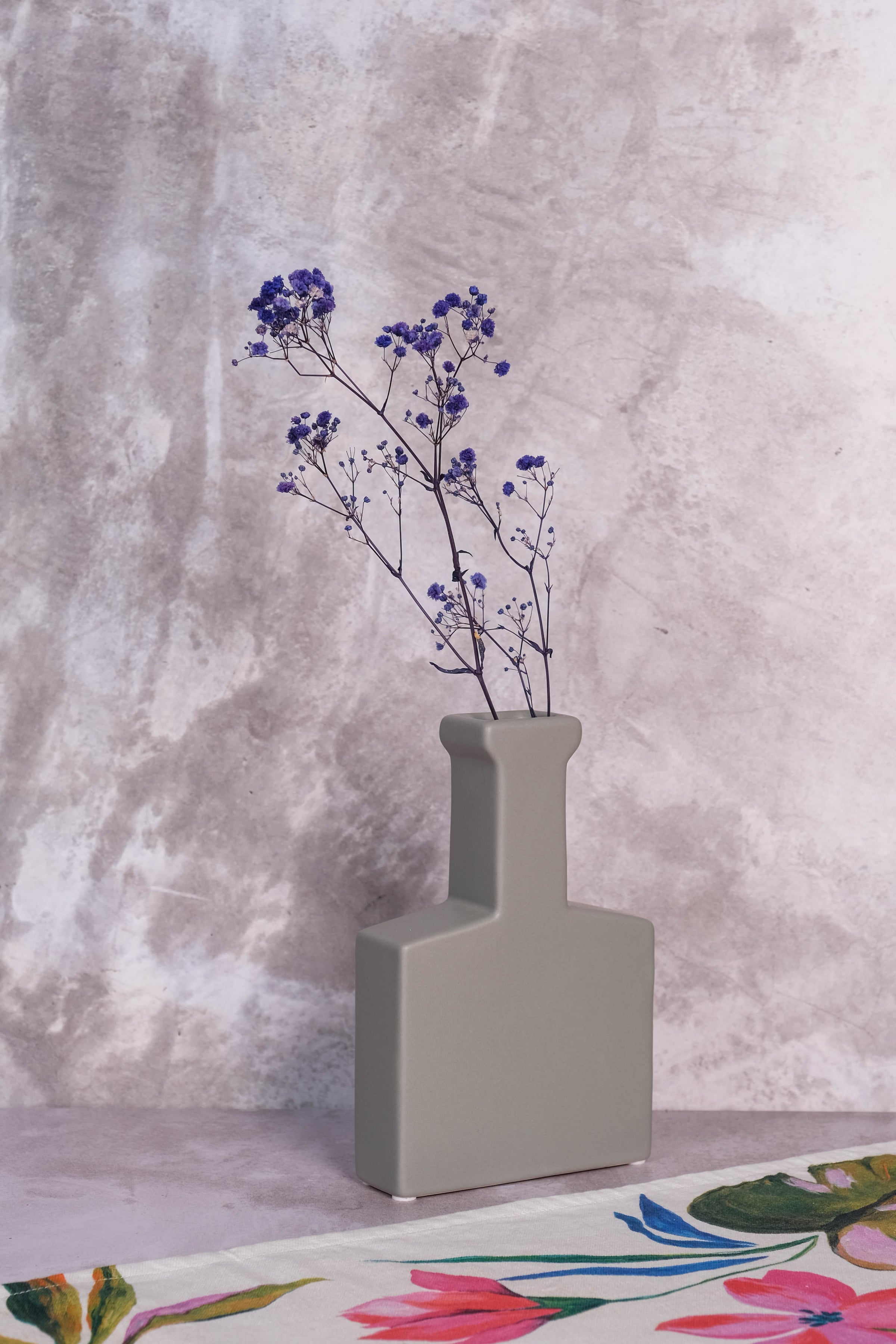 Grey Block Nantes Ceramic Vase (20cm)