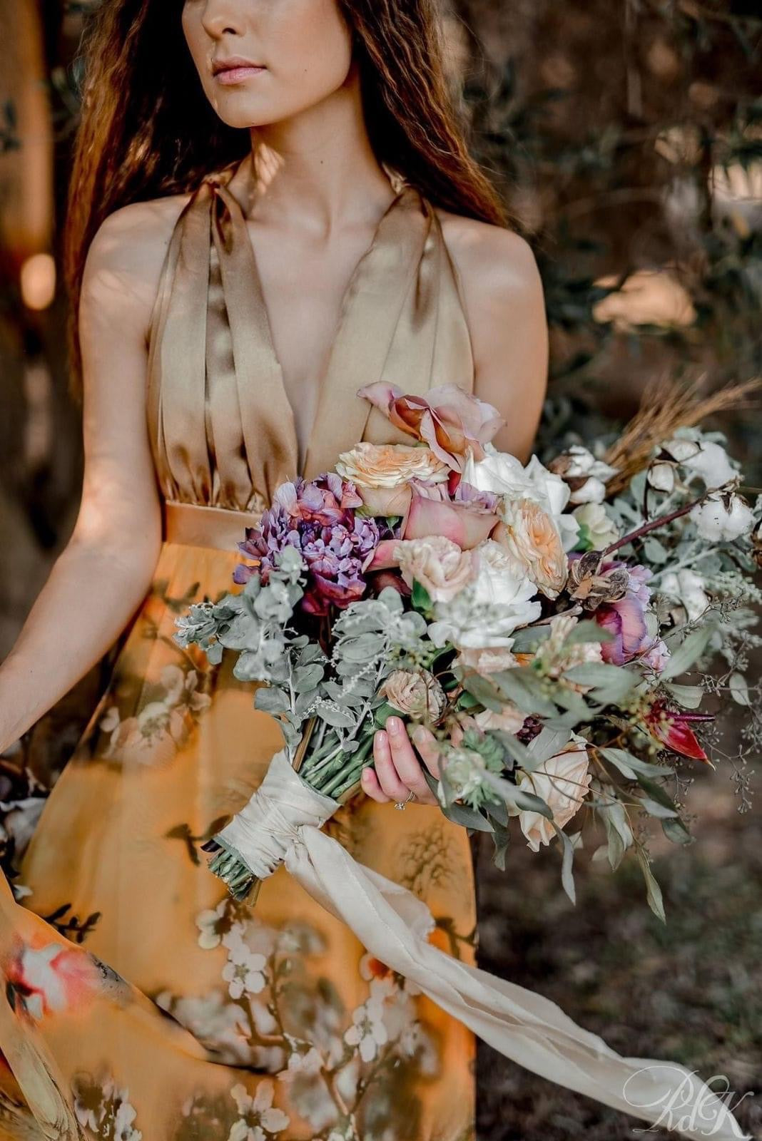 Kleurvol Dress Rentals (download catalogue)