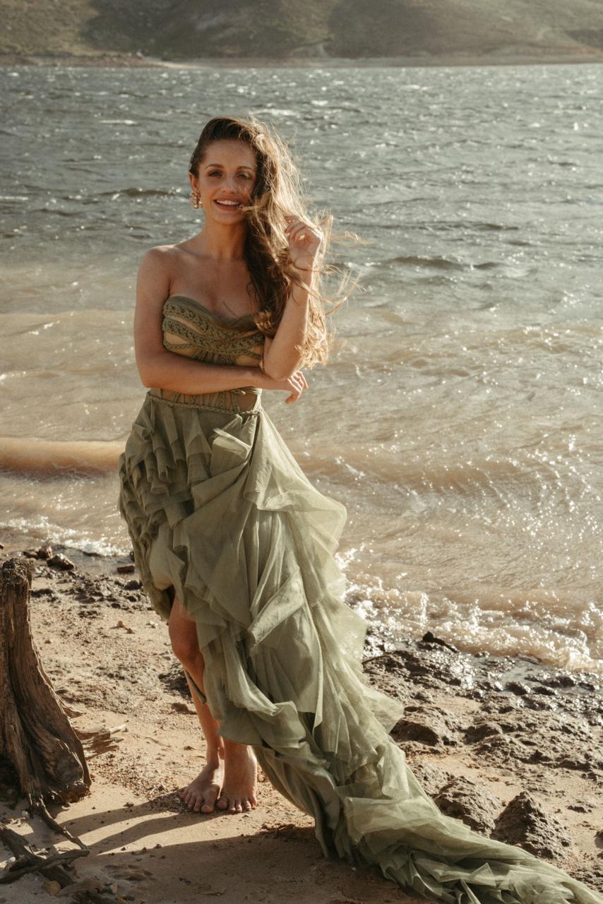 Kleurvol Dress Rentals (download catalogue)