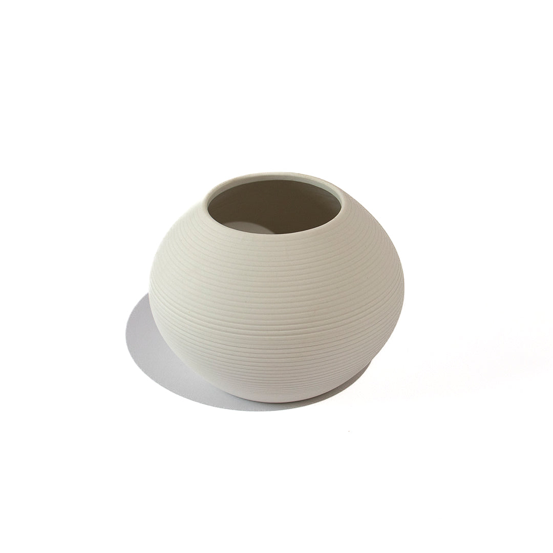 White Ceramic Bowl (Medium)