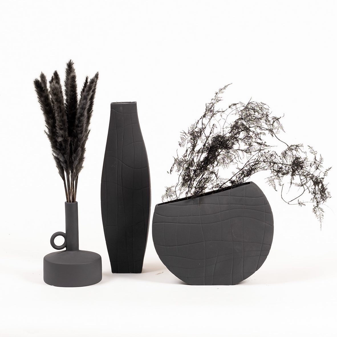 Black Mini Pampas
